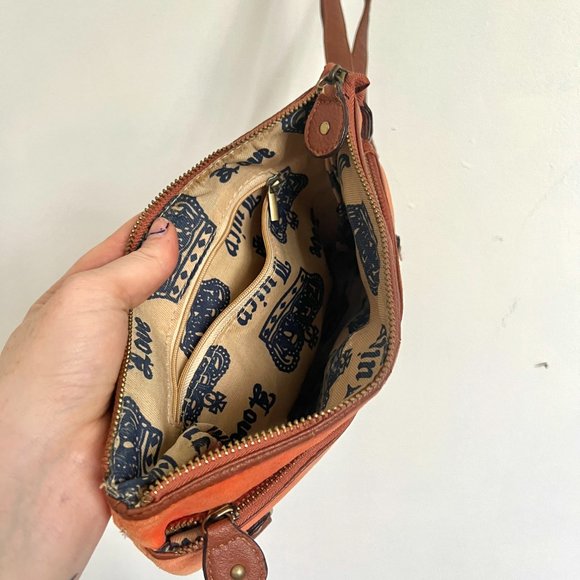 Adorable Vintage Juicy Couture Large Clutch Style Velour Bag - Picture 5 of 7